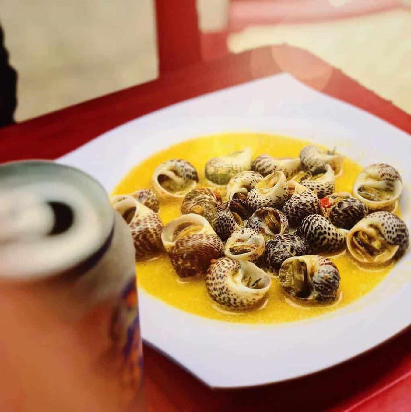                                                  Stir-fried snails with butter